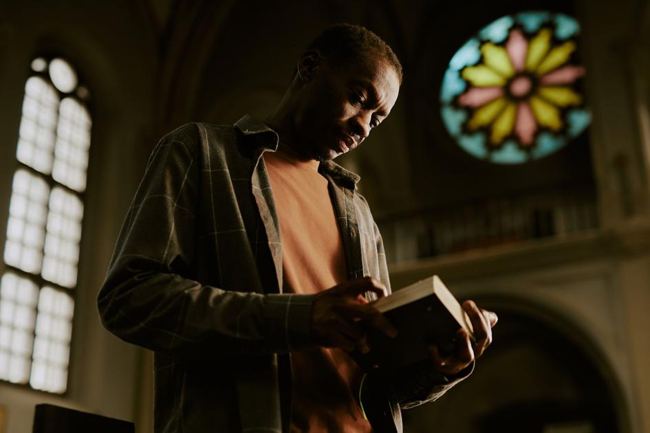 Featured image for How to Prep Your Sermon for Sharing Online