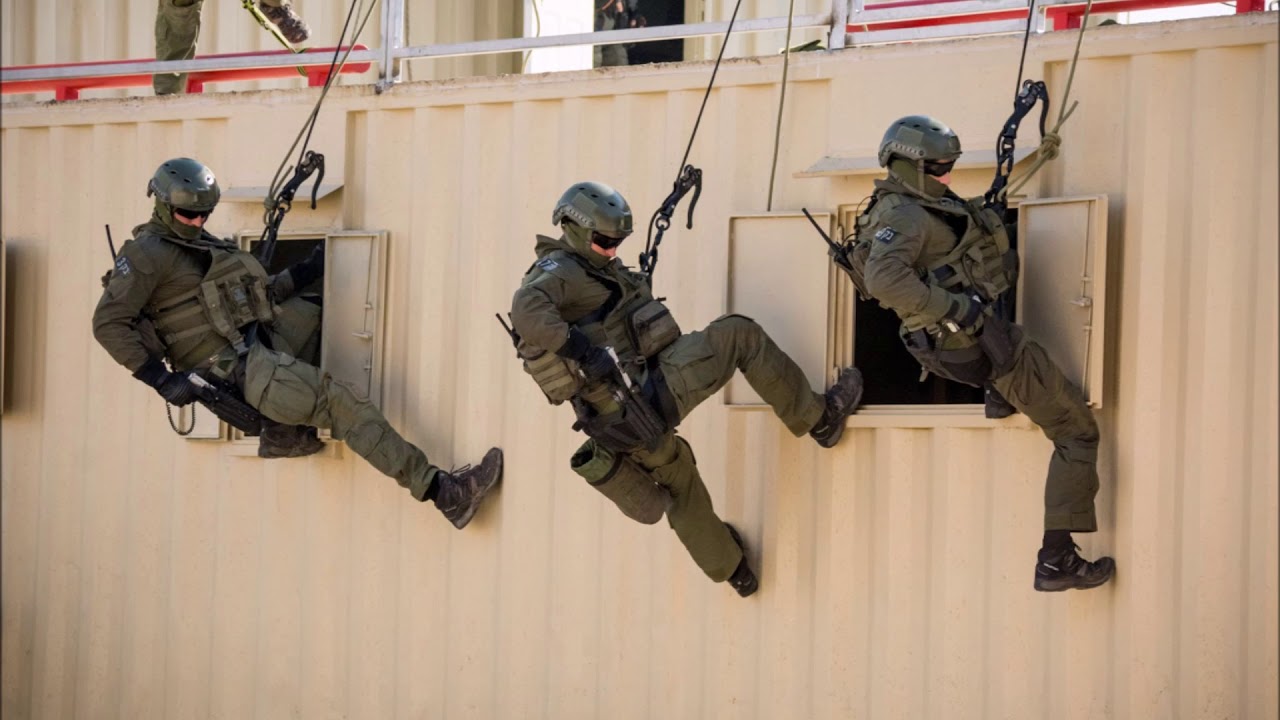 Israel Uncensored: How Should Israel Respond to Terror?