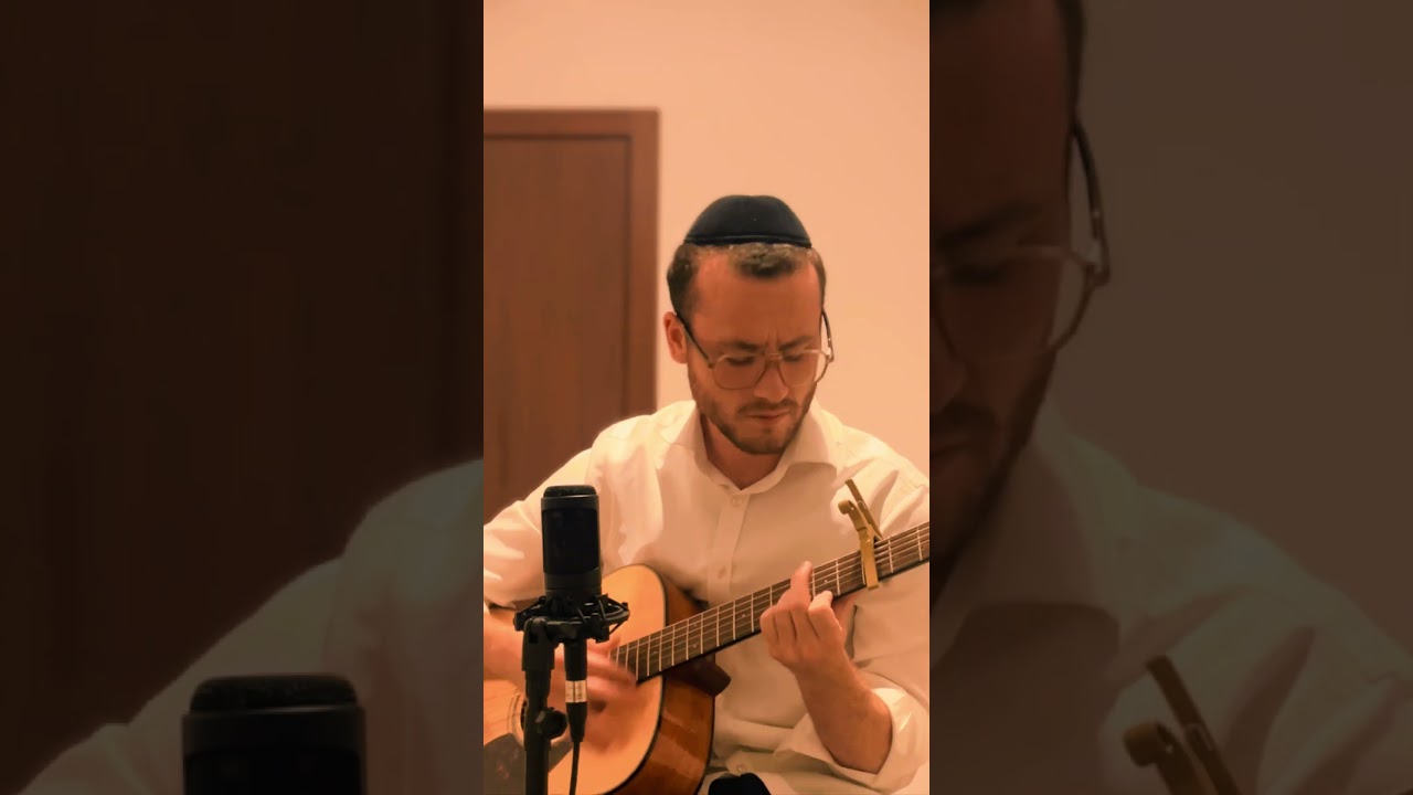 ✨ Welcoming Shabbos with a soulful heart 🎶#GoodShabbos #ShabbatShalom #JewishMusic #AbieRotenberg