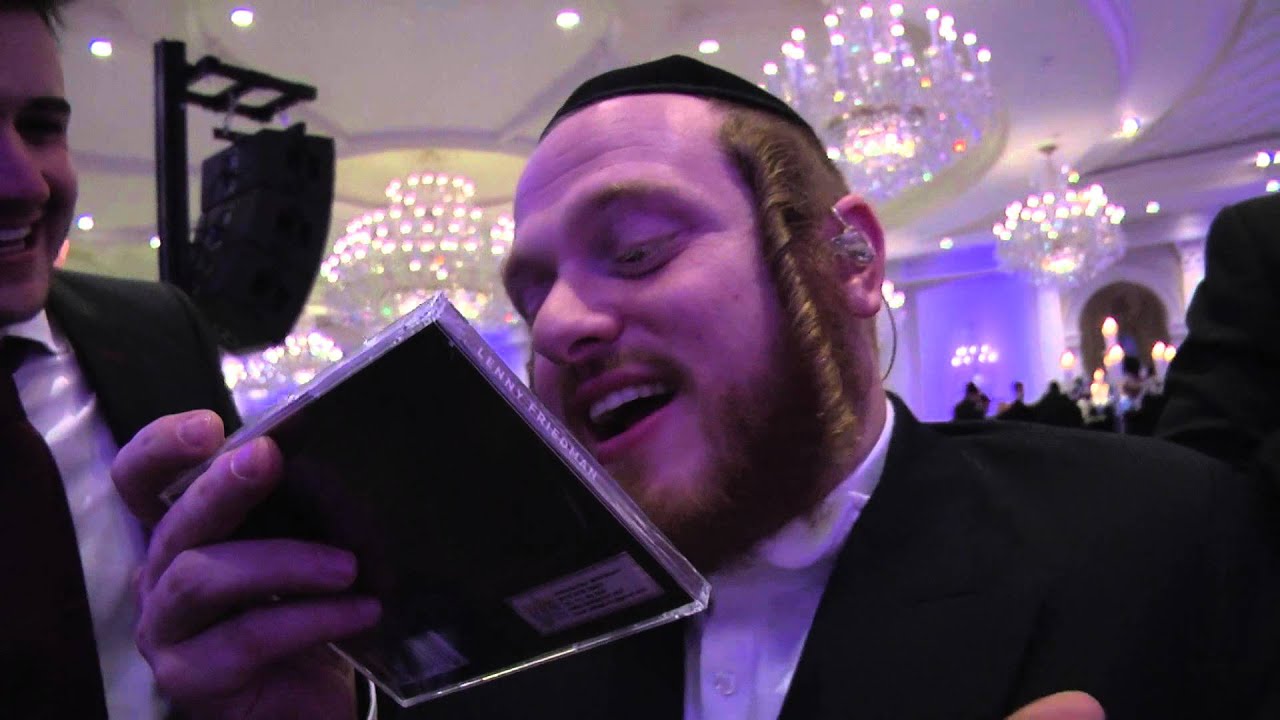 The Sympinny & Zemiros Guys With Shmueli Ungar - Celebrity Review - "Lenny Friedman: Brand New"
