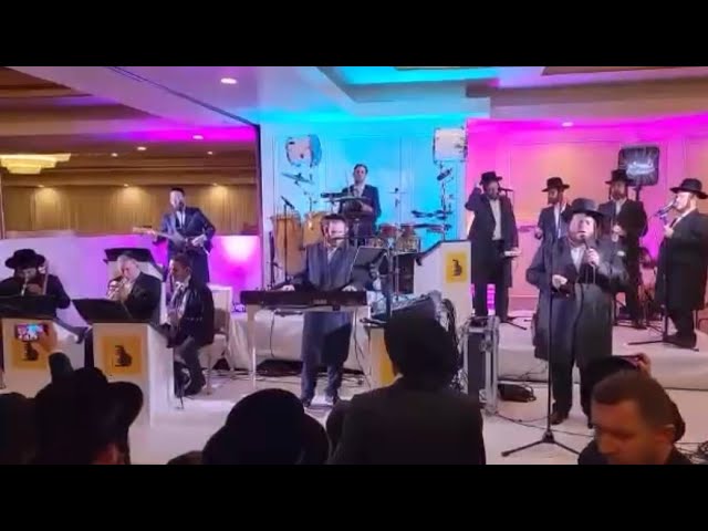 Levy Falkowitz • Zemiros • A. Berko | לוי פולקוביץ, מקהלת זמירות, א. ברקאו