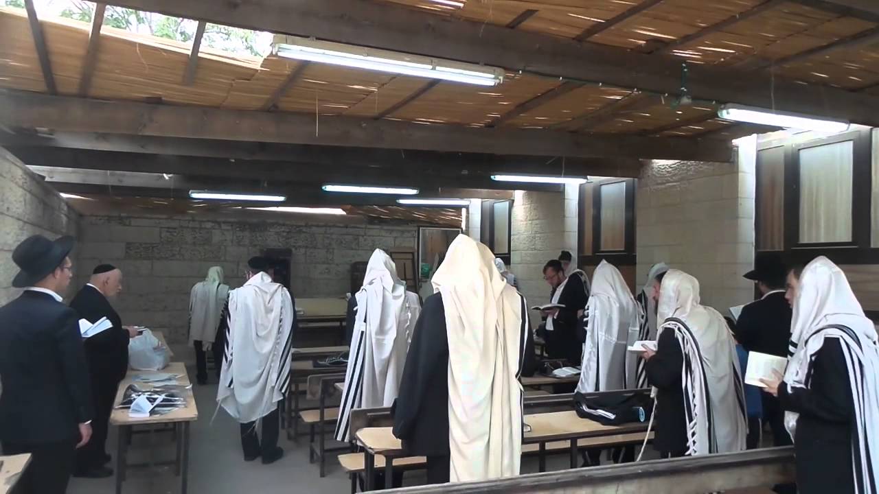 Selichos in a Yerushalayim Succah