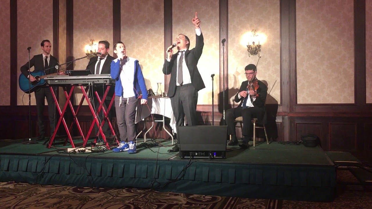 Shalom Jacobs & Shlomo Golombeck Orchestra