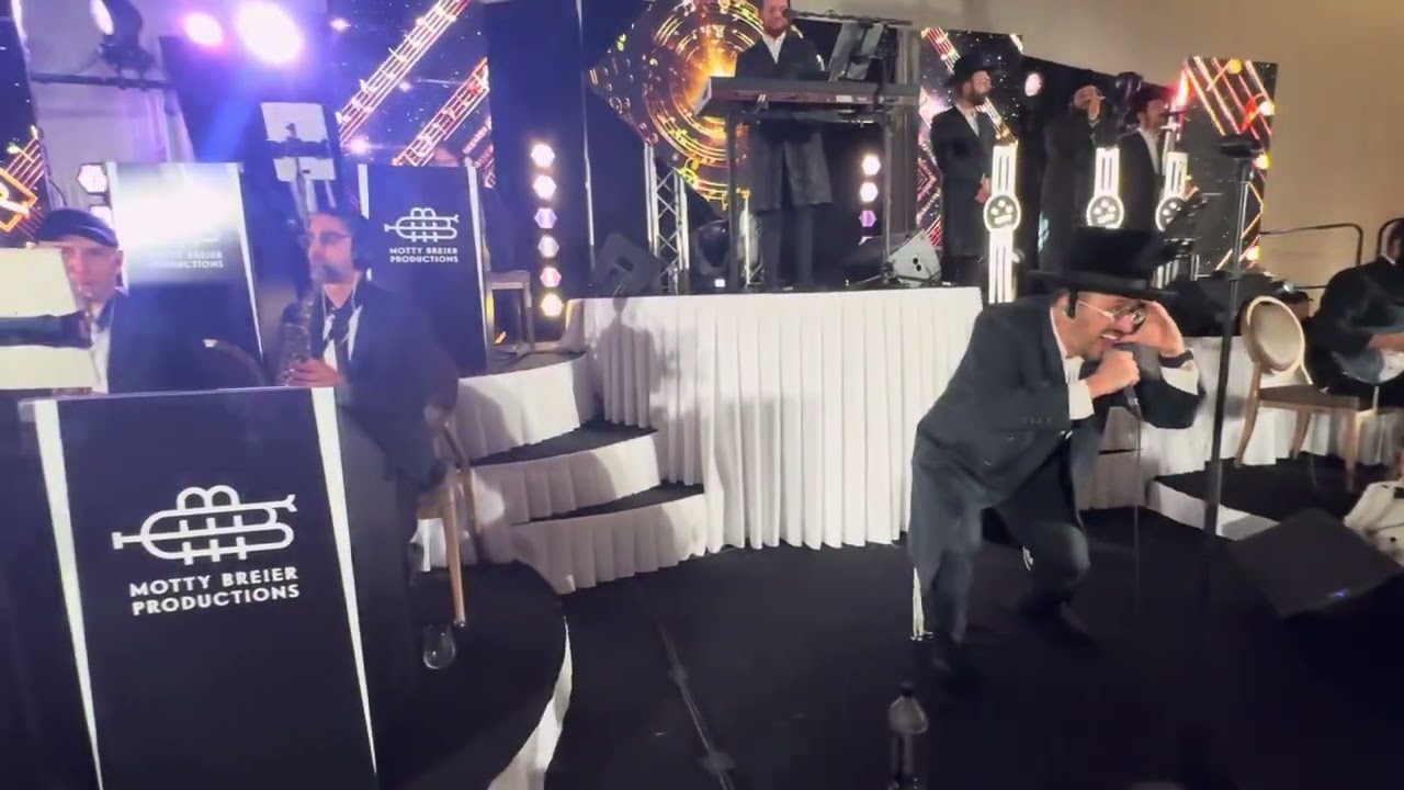 Shimmy Stern Wedding | Singer Lipa Schmeltzer | 🎹 Motty Breier on the Keys
