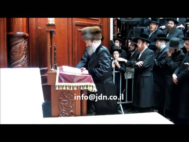 Sefiras Haomer After Yahrtzeit Tish In Sadigura - 5773
