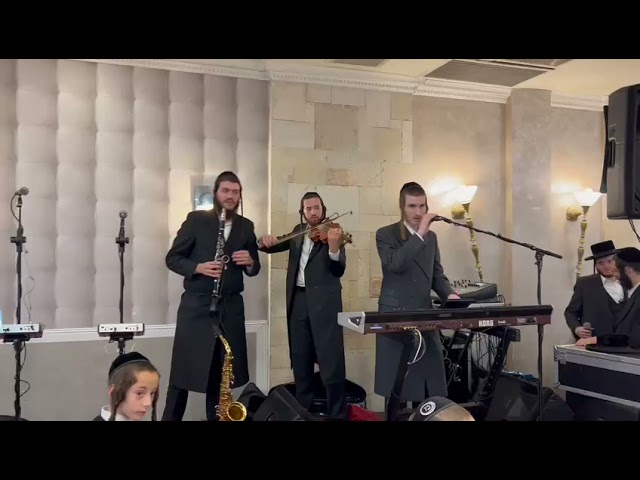 ניגון מקפיץ - שרוליק לפקוביץ