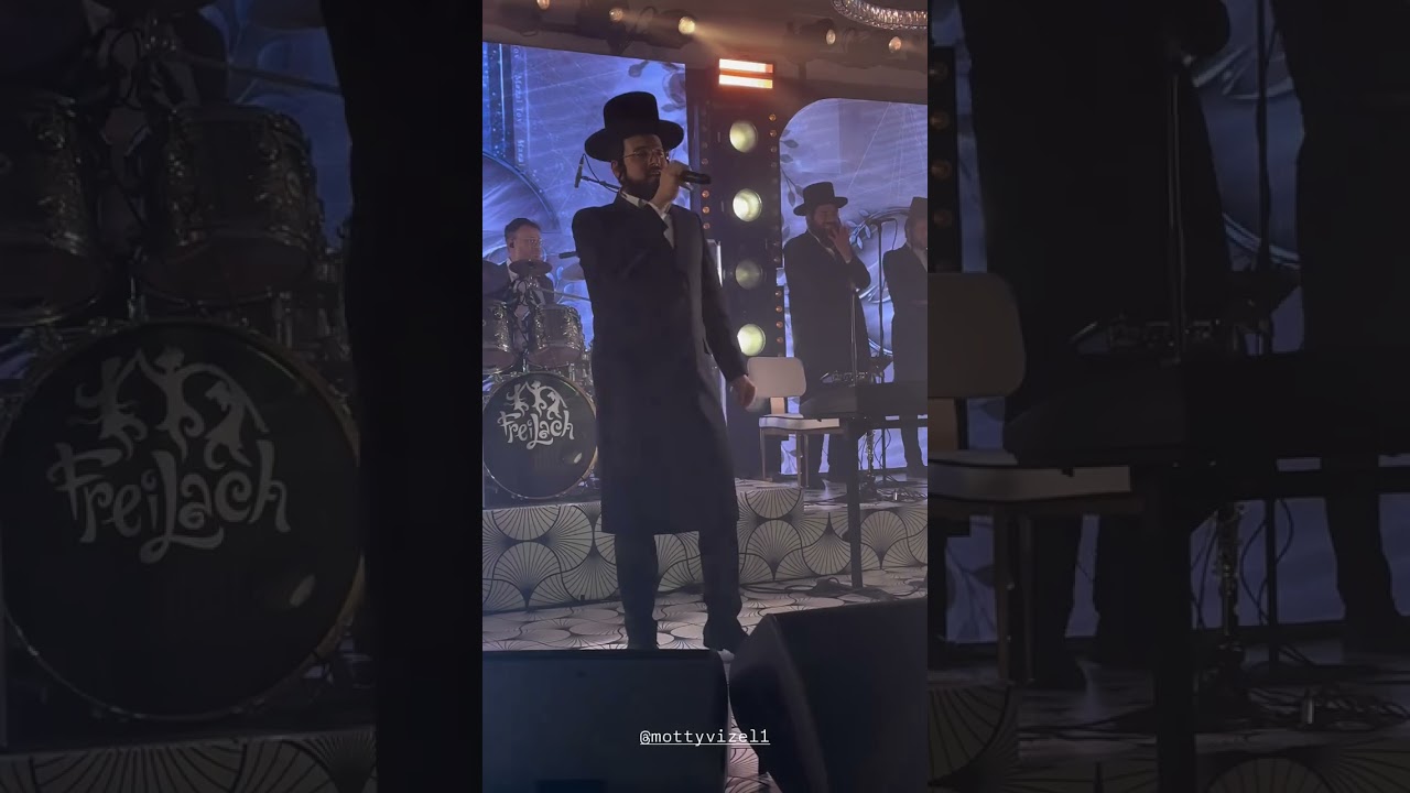 Freilach 🎹 Motty Vizel 🎤 Shira Choir