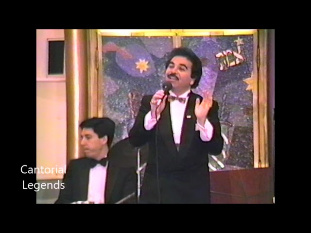 Cantor Paul Zim - Shabbat Shalom Umevorach. Hillcrest Jewish Center 1986 MC WEVD'S Art Raymond.