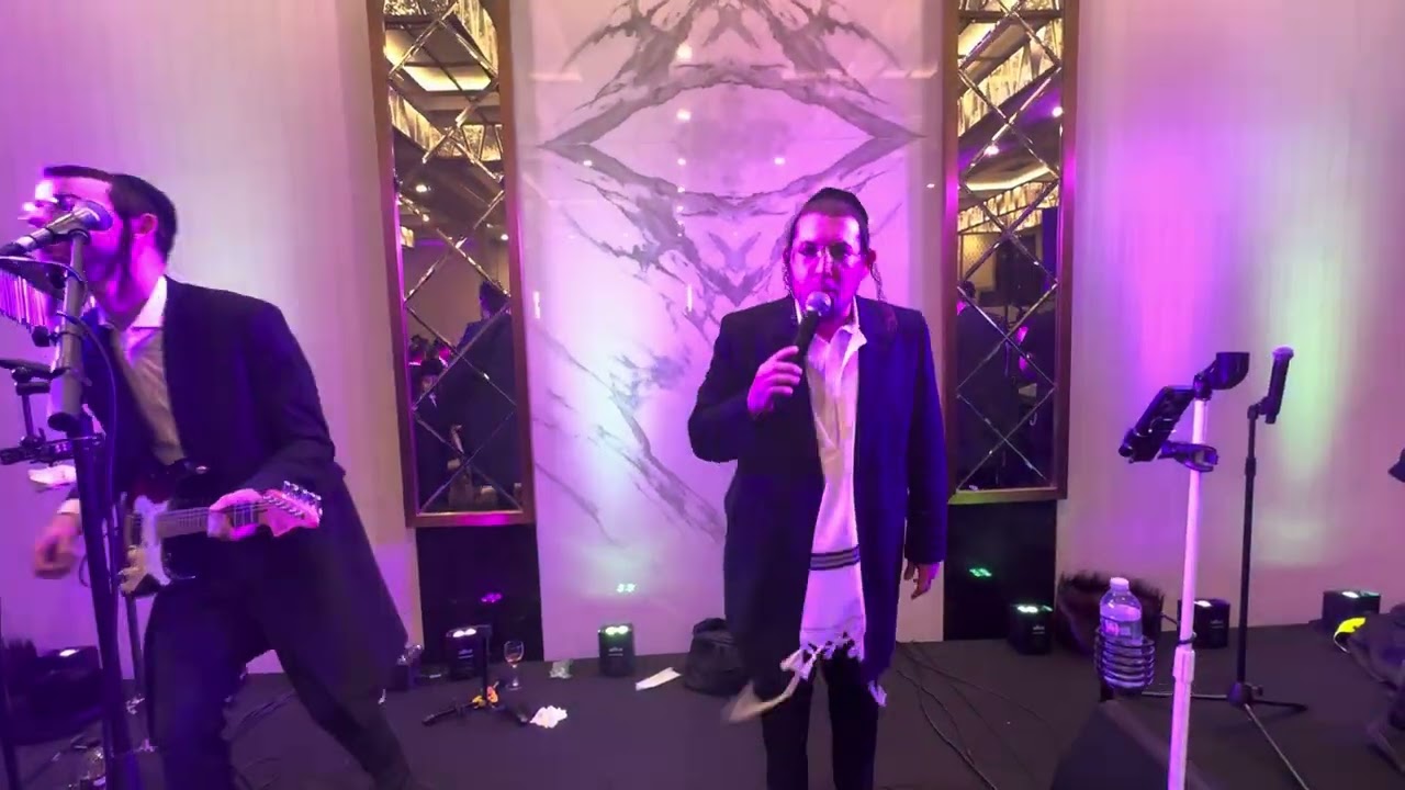 Moshe Fischer Wedding 🎉 | Kalmy Schwartz Electrifies the Crowd | 🎹 A Shmiel Hersh Miller Production