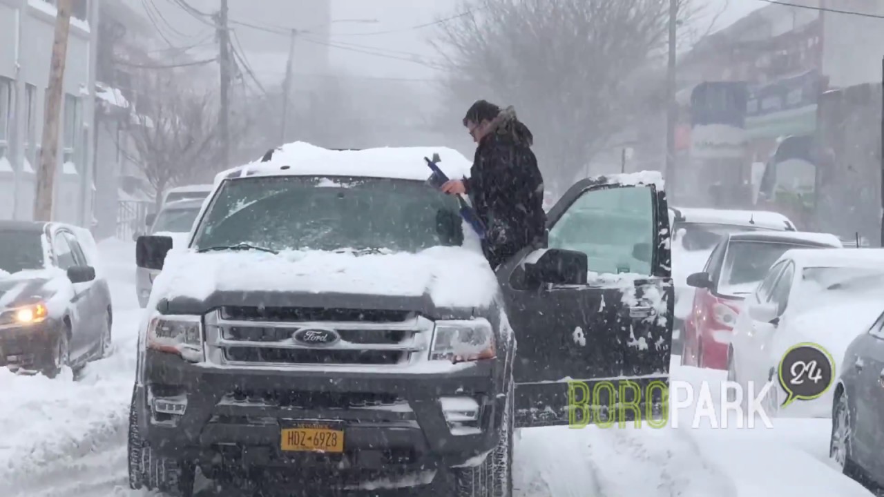 Blizzard in Boro Park, Brooklyn - January 2018