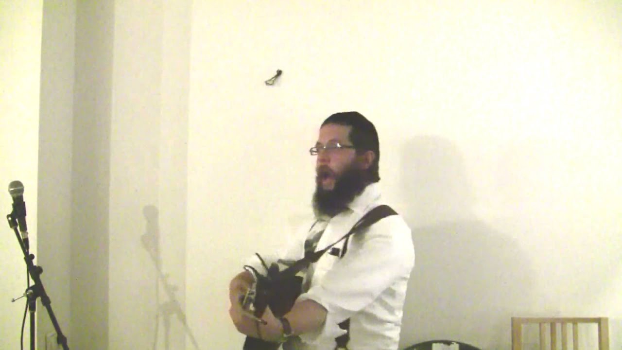 Shmuel Greyniman singing Shlomo Carlebach's Kraticha Ka קראתיך י-ה