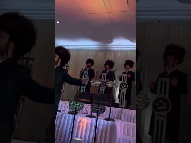 Shea Kaller 🎹 Motty Ilowitz 🎤 Shira Choir