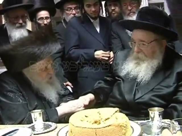 Shomrei Emunim and Sadigura Rebbe's Zt"l