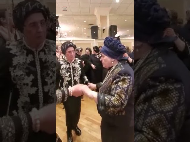 Belzer & Satmar Rebbetzins Dance Together