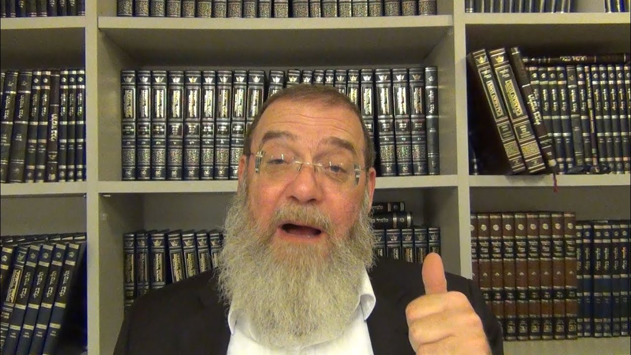 Pesach and the Slaughtering of the Egyptian Deity with Rabbi Aaron Dovid Poston