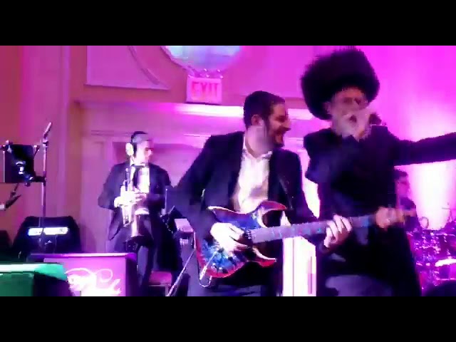 R' Yankel Miller Entertaining at a wedding with Moshe Tischler and Shloime Dachs Orchestra