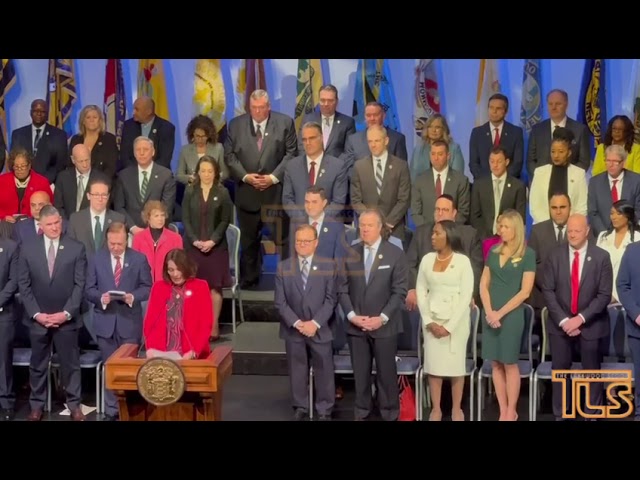 Avi Schnall sworn in as Assemblyman moments ago