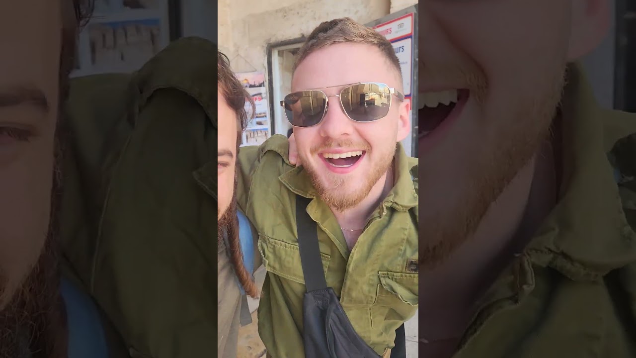 כשאתה חופר לחיילים שלך יותר מידי על השיר החדש..🤣 #עםישראלחיי #song #צבא