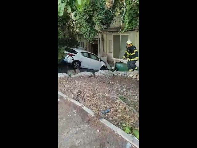 Car veers out of control in Haifa