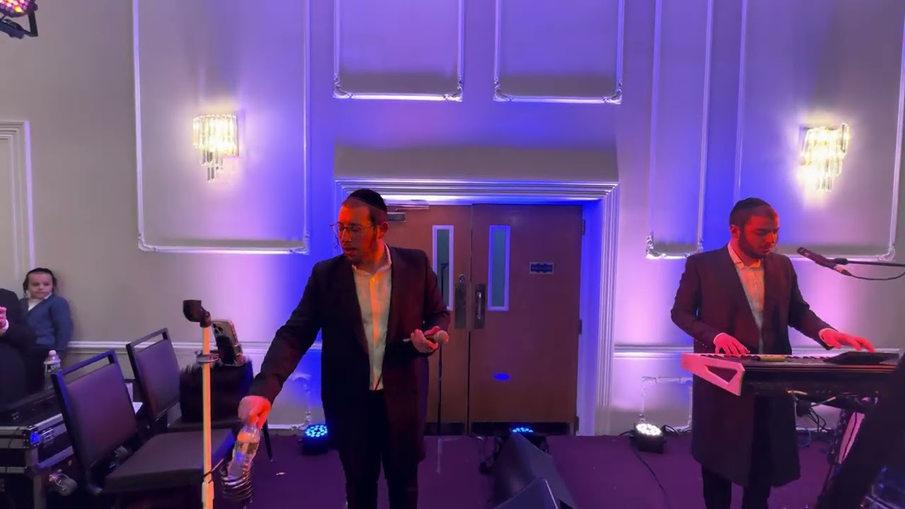 Surkis & Weiss Wedding | Singer Kalmy Schwartz | Leibish Posen on the keys