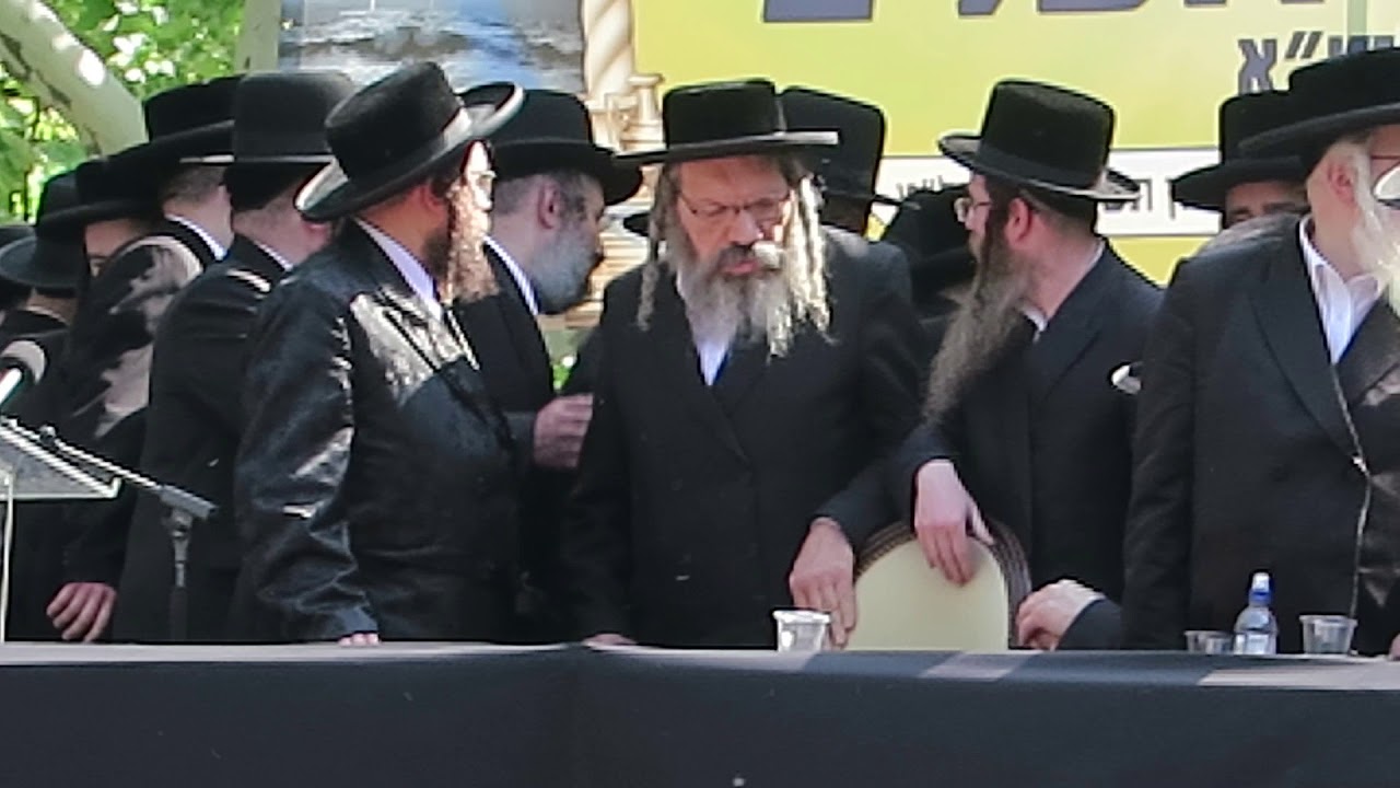 KABOLAS PUNIM FOR THE RAVAD REB MOSHE STERNBUCH IN WILLIAMSBURG SIVAN 5778