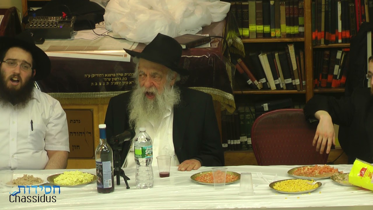 ניגוני התוועדות עם הרה"ח הרב יואל כהן ע"ה Chassidishe Niggunim Sung By Reb Yoel Kahn Ob"m
