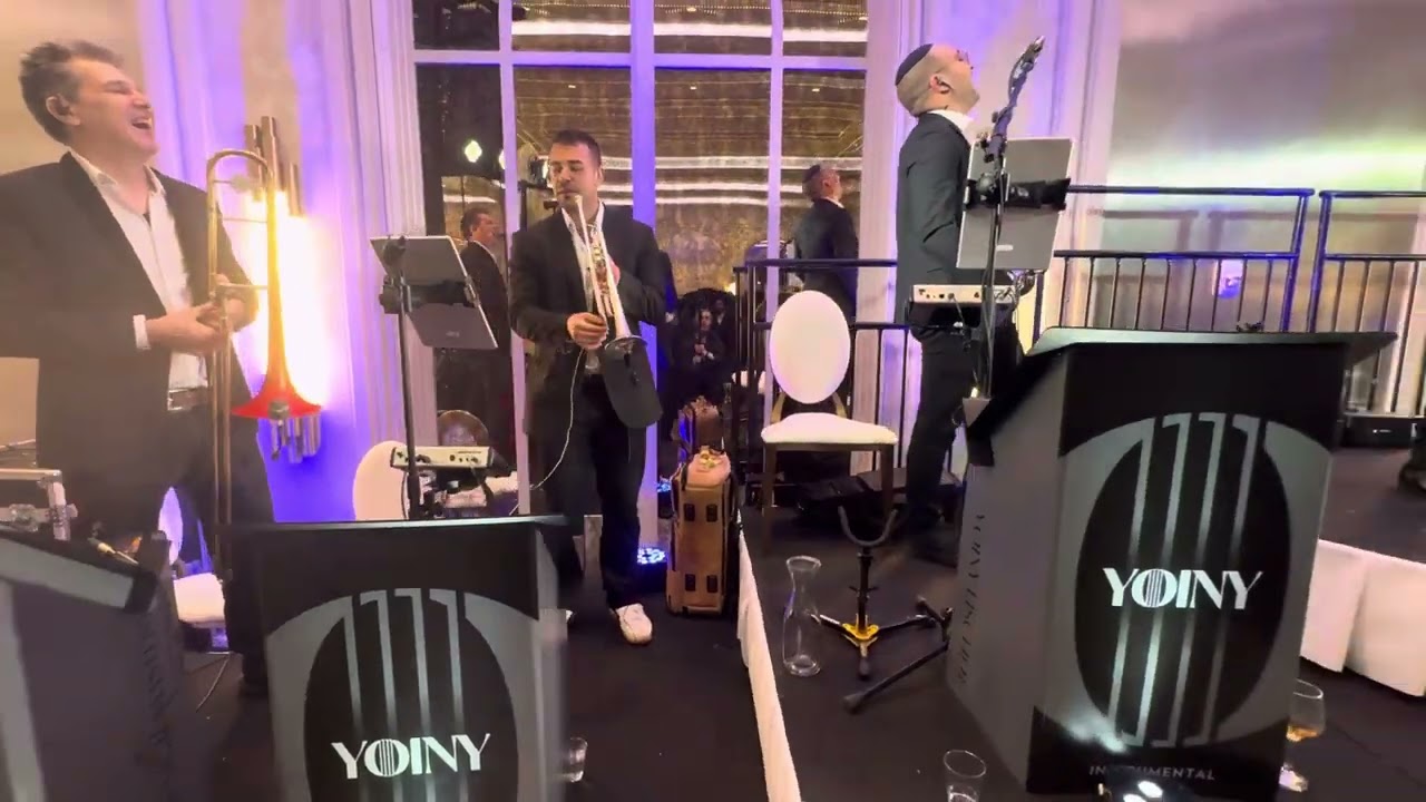 Shloime Scharf Wedding | Singer Kalmy Schwartz | A Yoiny Fischer Production