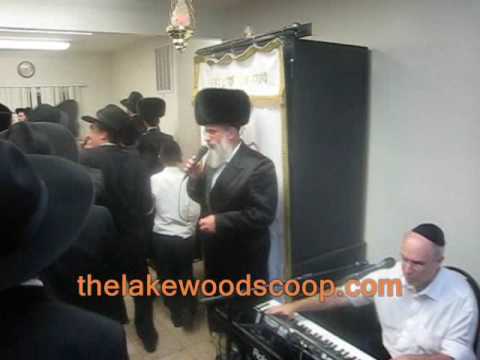 Gur Simchas Bais Hashoaiva With Mendy Werdyger