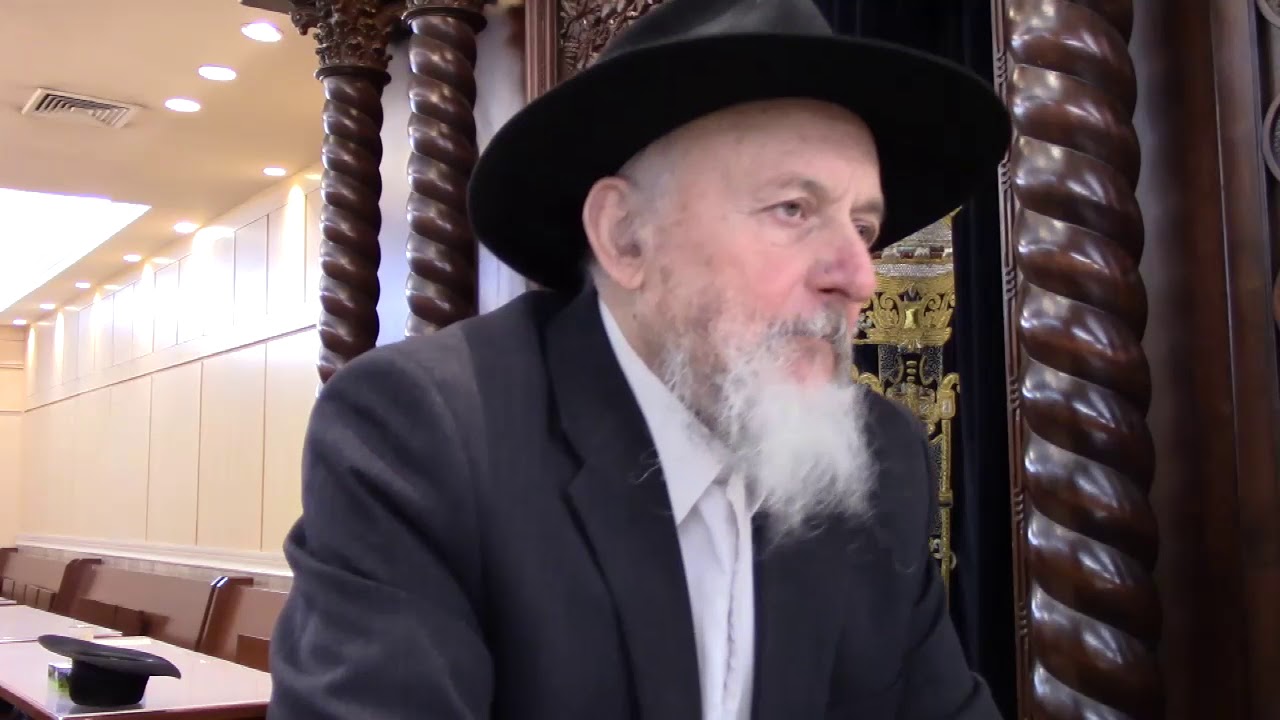 השליחות הראשונה בכ' טבת תשמ"ח לגאולת הספרים ממוסקבא