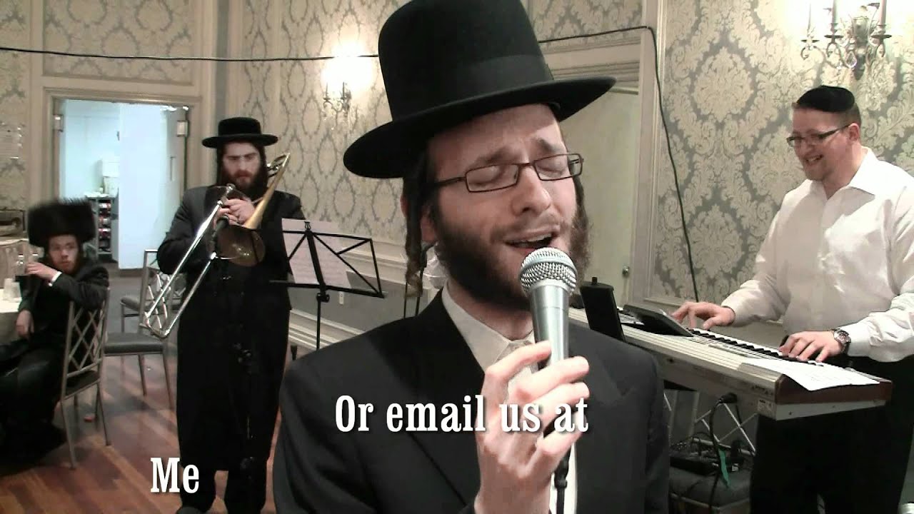 Menachem Moskowitz Singing New Song Kol Mevaser From Shwekey Caesaria 2