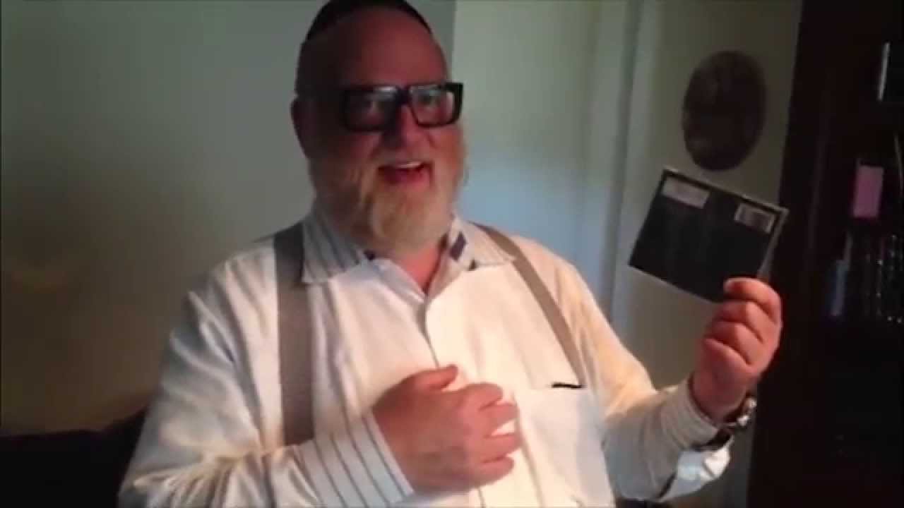 Michoel Schnitzler - Celebrity Review - "Lenny Friedman: Brand New"