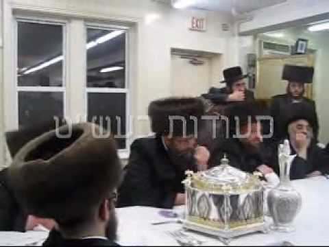 Pesach 2010 at Skver-Boro Park