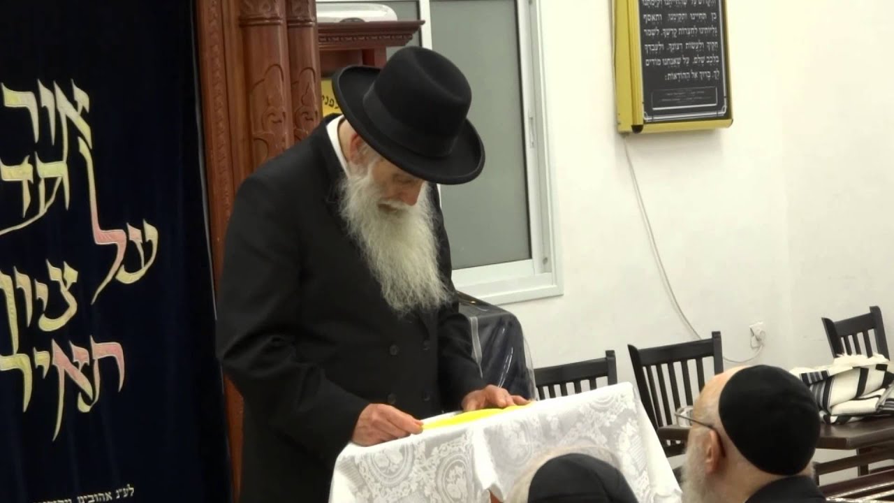 HaRav Aharon Feldman Delivers Hespedim for HaRav Neuwirth ZT"L [HD]