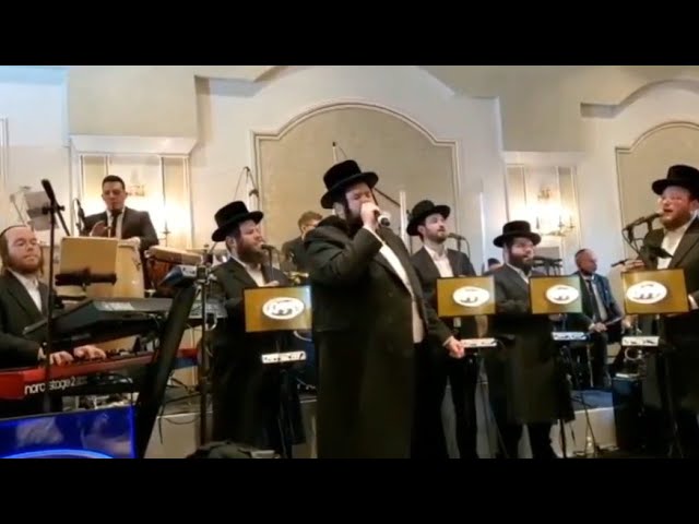 Shmueli Ungar Singing "Madraigos" Live! With Yedidim & Aaron Teitelbaum שמילי אונגאר שר מדרגות