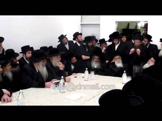 Asifa Against Internet In The House Of The Skulener Rebbe - Iyar 5773