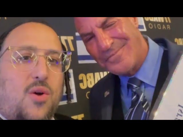 Lipa Schmeltzer Meeting Sid Rosenberg