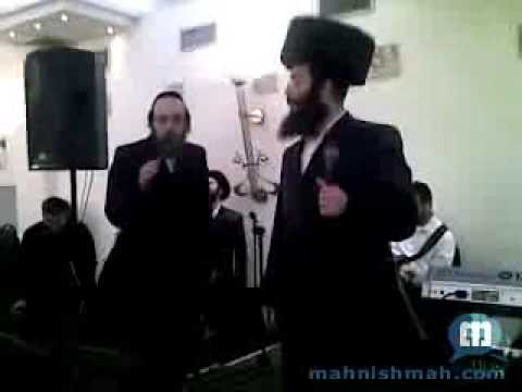 Ara'le Samet With Yanky Daskal At A Wedding