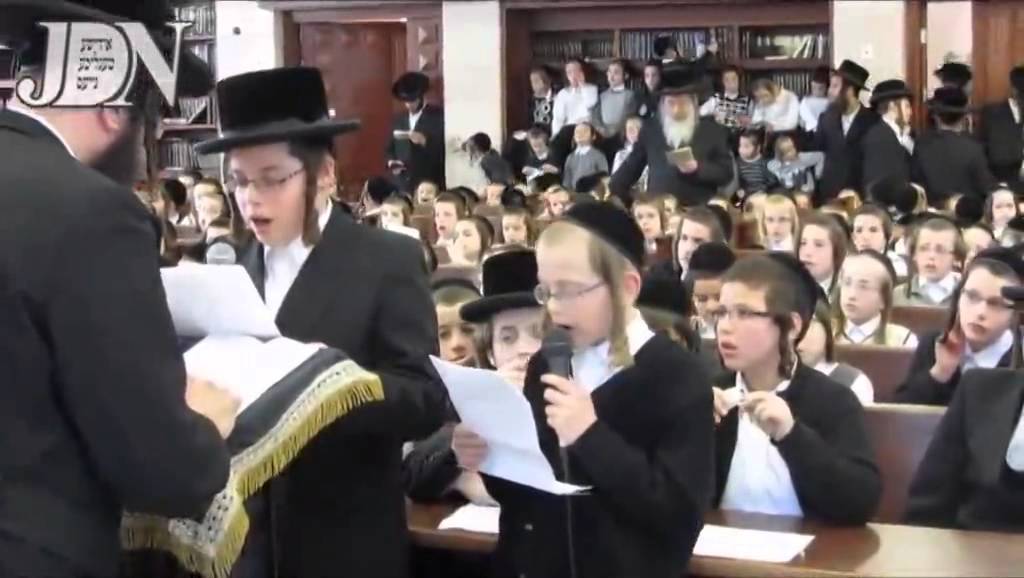 Gavad Yerushalayim  R' Tuvia Weiss Visits Dushinsky In Beit Shemesh