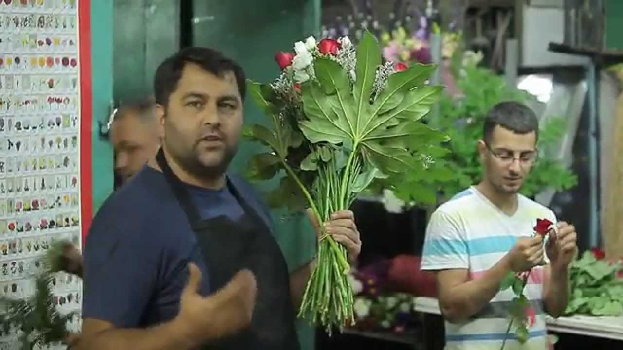 Getting Flowers Ready for Shavout 5774 in Jerusalem |  הכנת פרחים לשבועות בירושלים