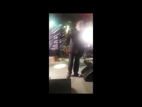 Why mordechai ben david walked off the stage - the real story with translation -יואלי דיקמן
