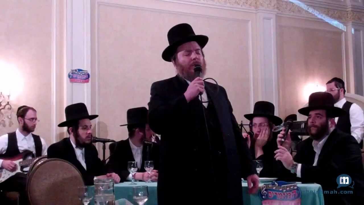 Pinky Weber Singing Velyerushalayim Ircha At Sheva Brachos