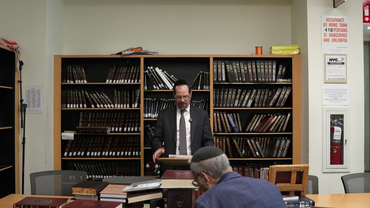 Ten Minute Halacha - Which Date to Observe the First Yahrtzeit (Yom Misah or Yom Kevurah)