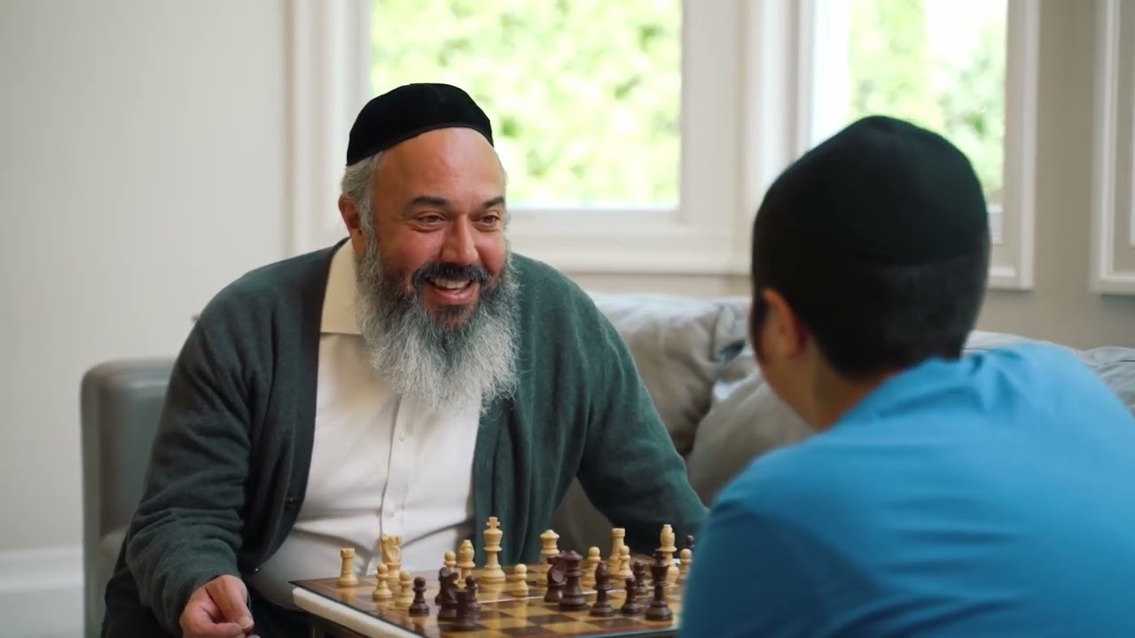 𝐆𝐮𝐚𝐫𝐝 𝐘𝐨𝐮𝐫 𝐄𝐲𝐞𝐬 - Help Another Yid Reclaim His Life