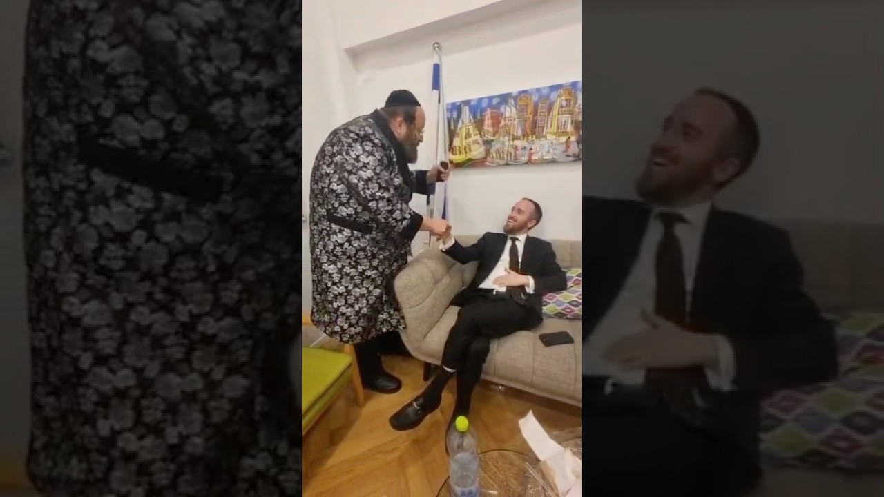 Bardichev Rebbe Giving His Bracha To Naftali Kempeh & Shmueli Ungar Before “Kumzing Global” Concert