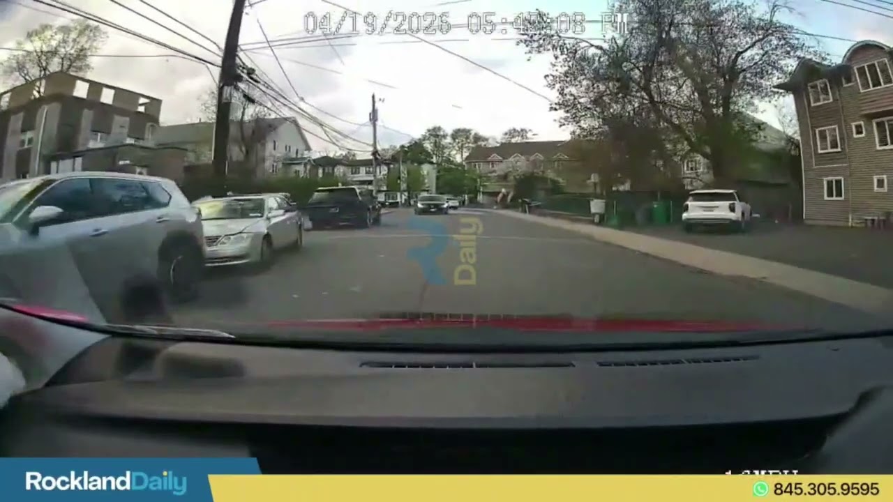 Taxi driver shows a girl running straight into the street - no pause, no looking