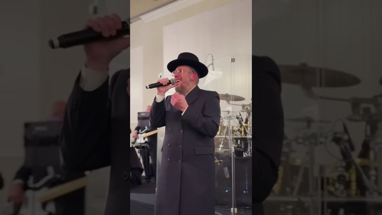 Singing Avrohom Fried's K'shoshana🌹