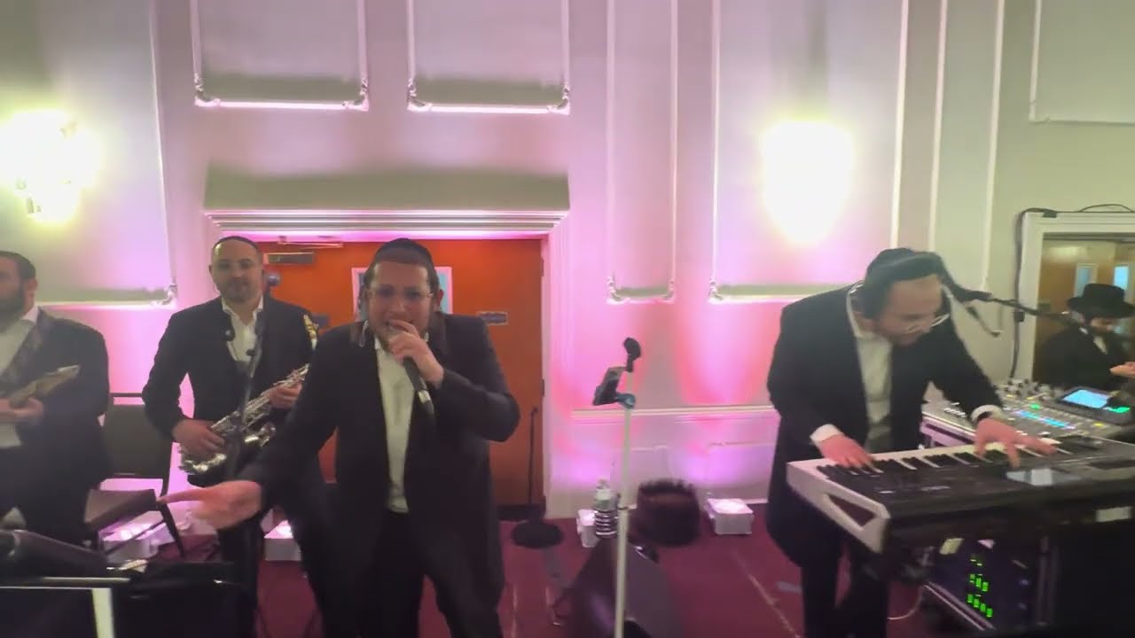 Duvid Katz Cleeco Wedding | Singer Kalmy Schwartz | A Motty Brier Production