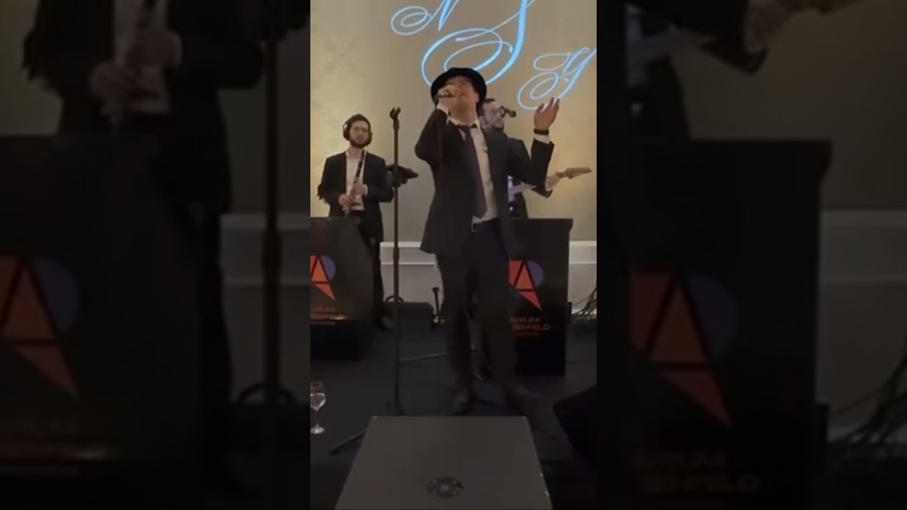 Singing With Elegance 🎶