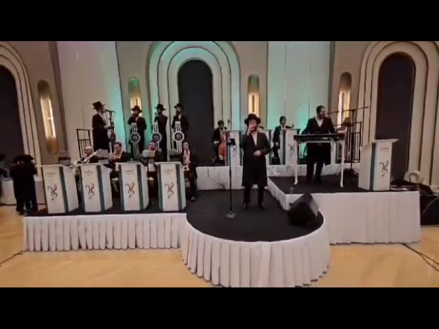Yoely Fischer Production Menachem Moskowitz Shira Choir