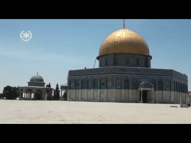 Muslims, Visitors & Jews continue coming to Har Habayis